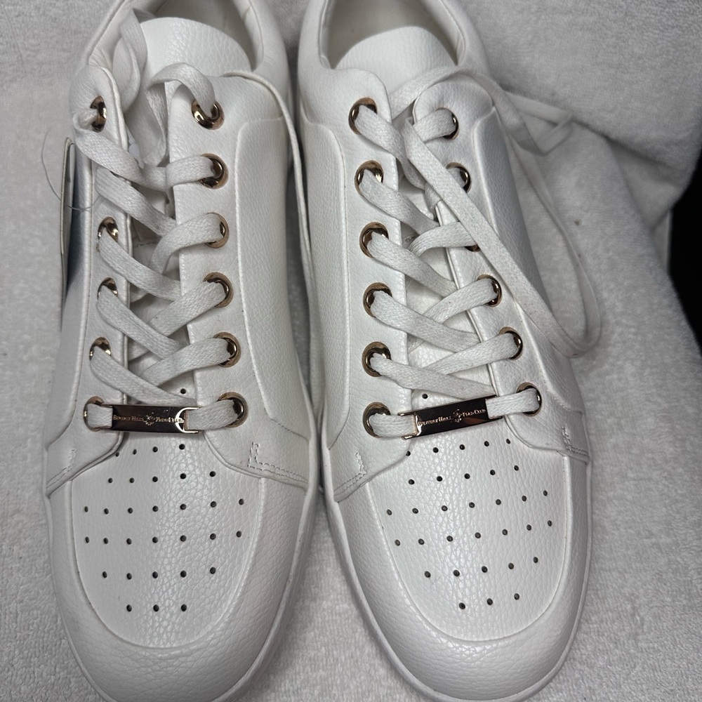 Beverly Hills Polo Club White Sneakers Minimalist Design